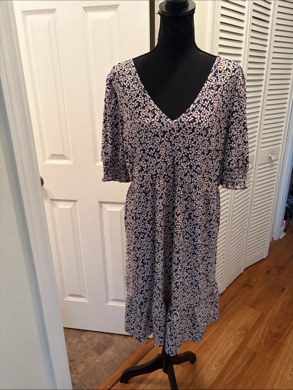 Luxology Floral V-Neck Midi Dress in Navy and Light Pink